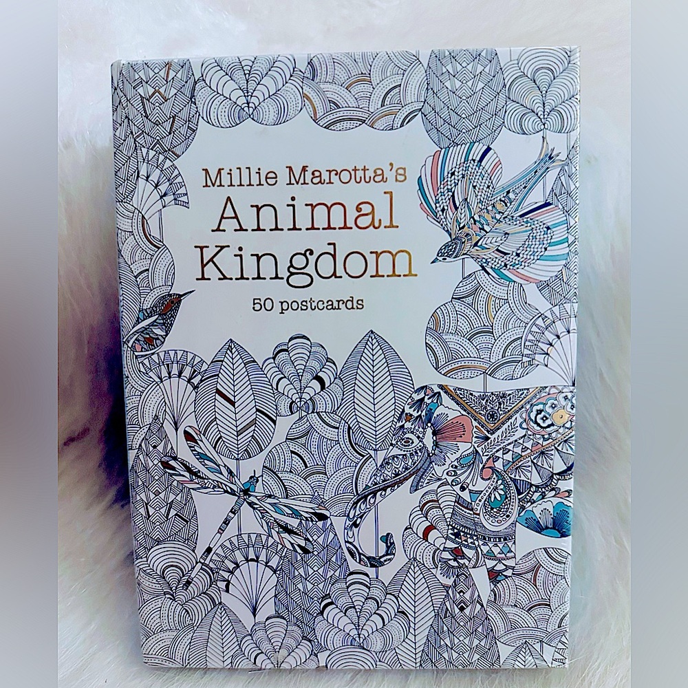 MILLIE MAROTTA’S ANIMAL KINGDOM 50 POSTCARDS